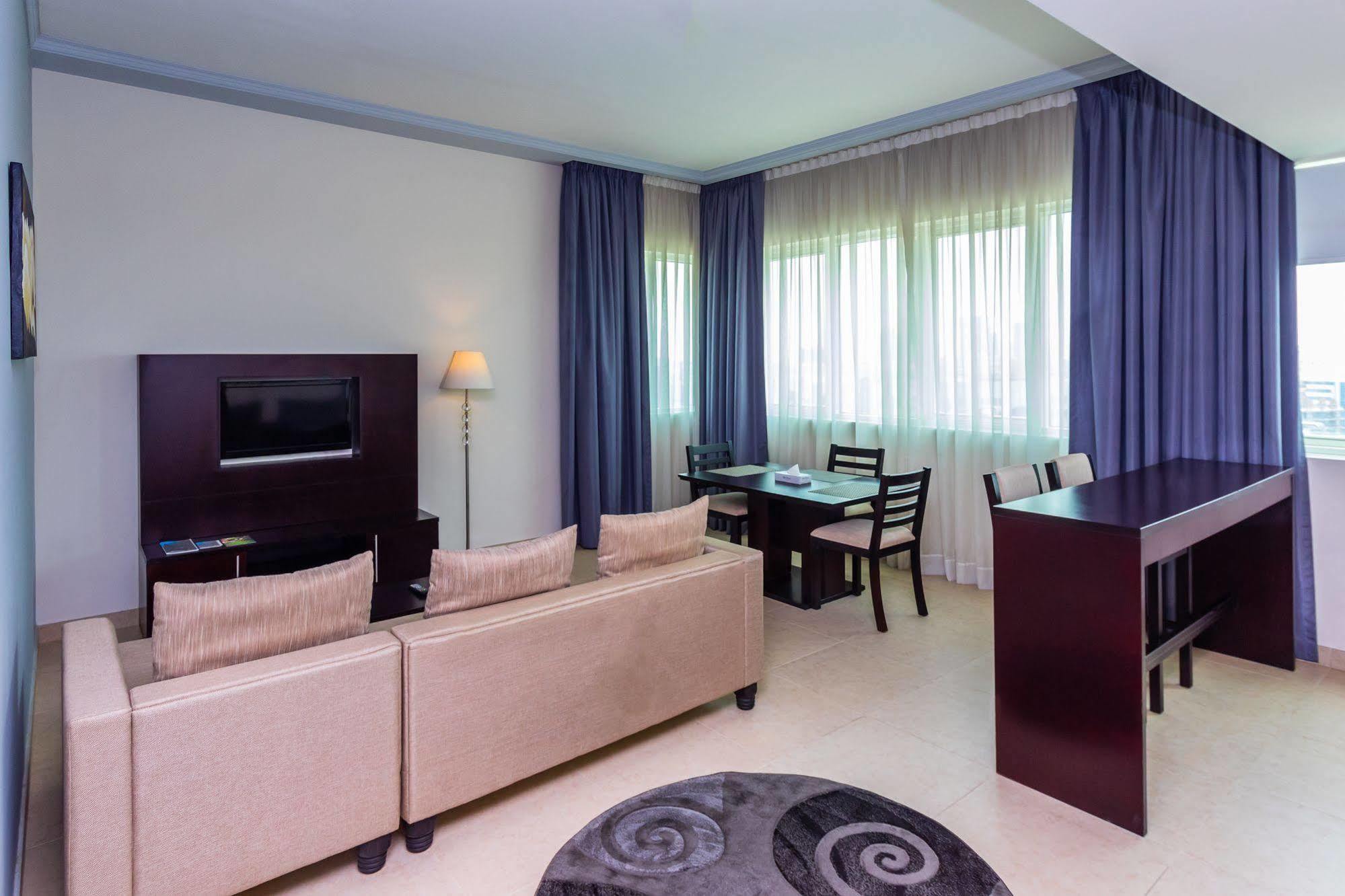 Tower Hotel Apartments Αμπού Ντάμπι Εξωτερικό φωτογραφία