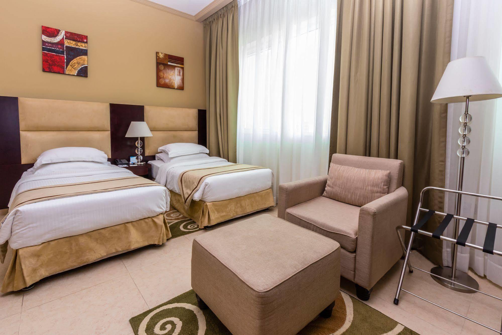 Tower Hotel Apartments Αμπού Ντάμπι Εξωτερικό φωτογραφία