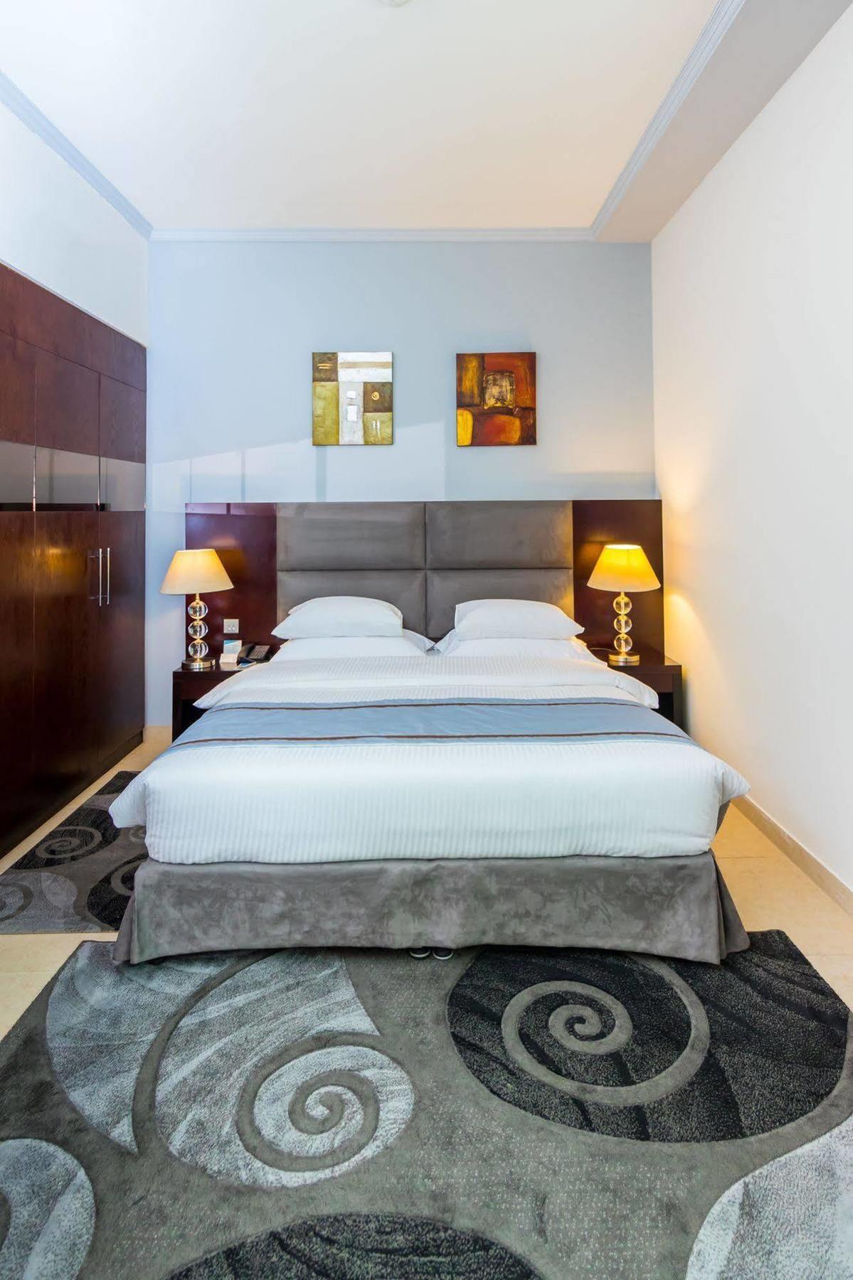 Tower Hotel Apartments Αμπού Ντάμπι Εξωτερικό φωτογραφία
